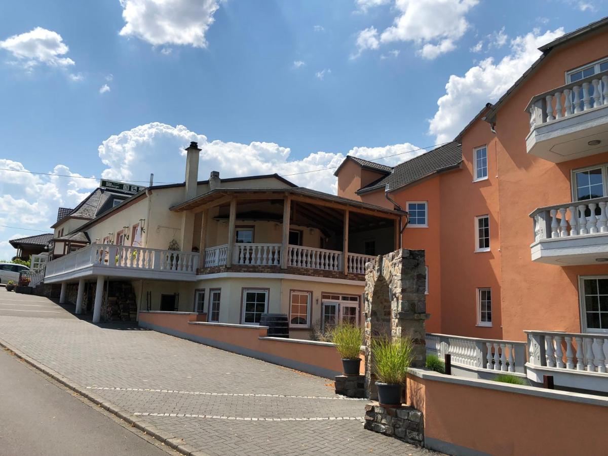 Hotel & Restaurant Bruehler Hof Wintrich Kültér fotó